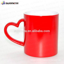 Résolution brillante de la couleur rouge tasse sensible à la chaleur tasse magique, tasse magique personnalisée